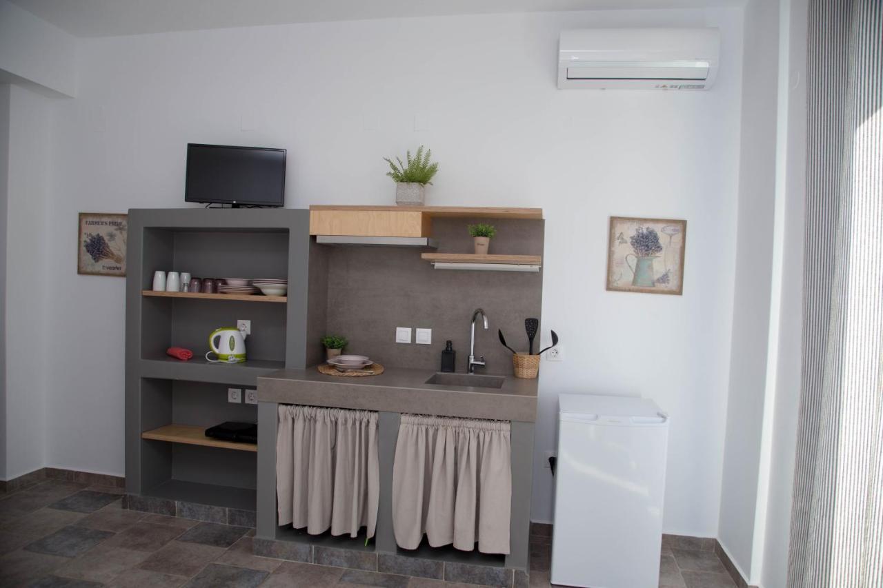 Artemis Apart otel Makrýgialos Dış mekan fotoğraf