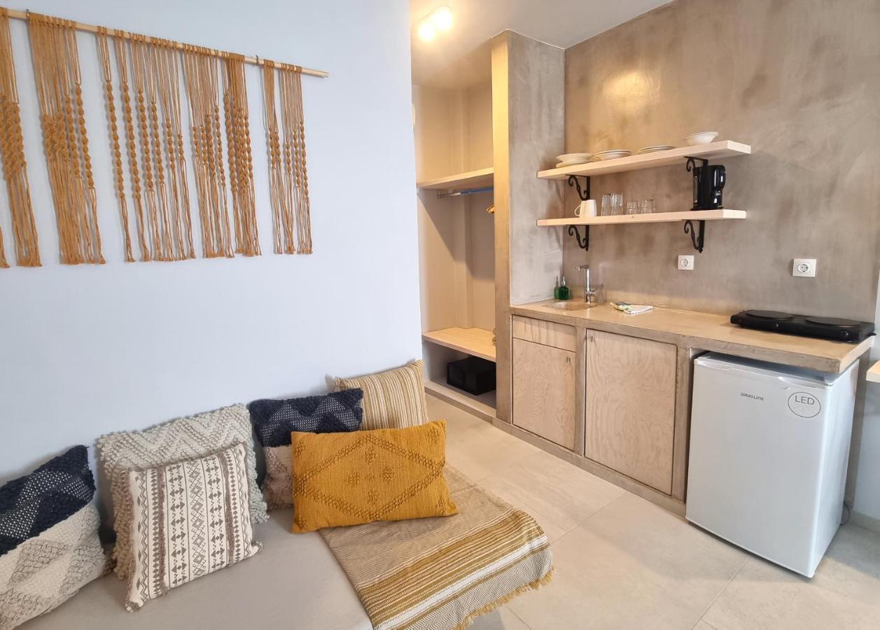Artemis Apart otel Makrýgialos Dış mekan fotoğraf